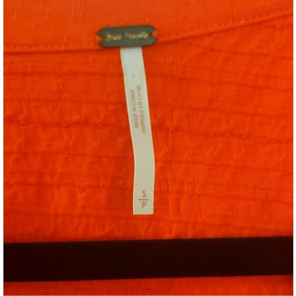 Free People Blood Orange Fever Dream Flowy top Oversized Size Small - Picture 2 of 6